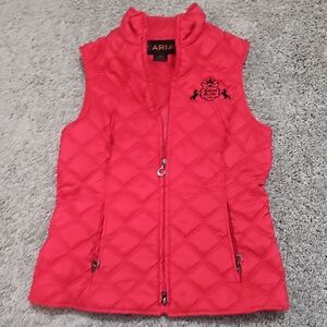 Ariat Women's Vibrant Red Quilted Vest